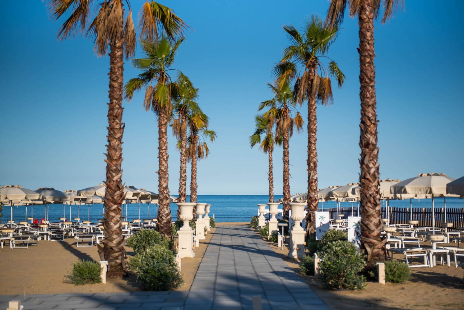 Spiaggia Levante Terracina Ristorante Grappolo d'Uva