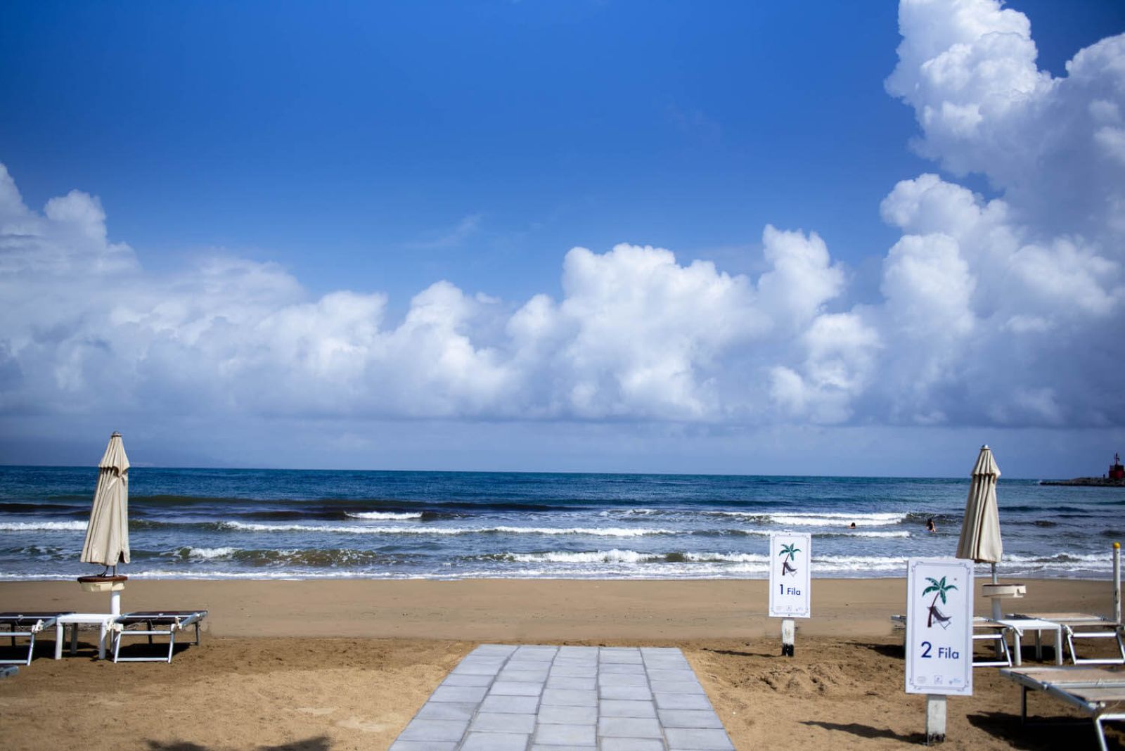 Spiaggia Levante Terracina Ristorante Grappolo d'Uva