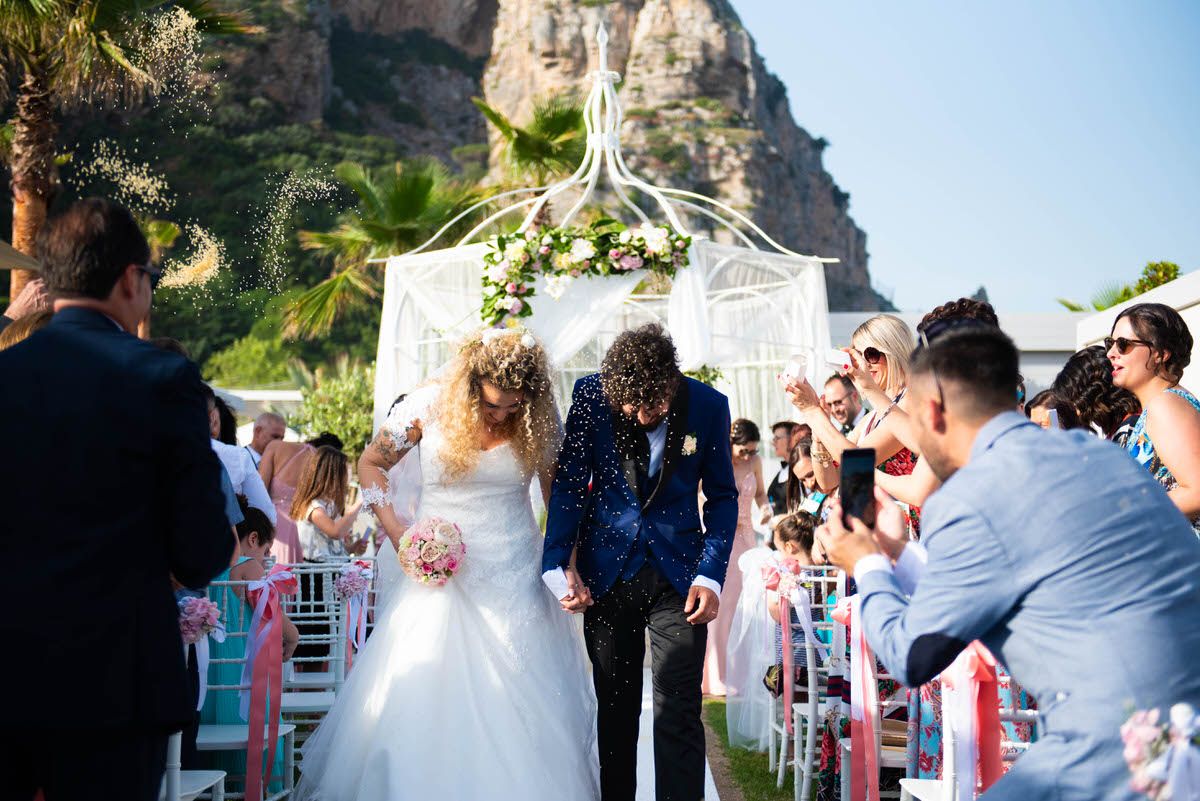 grappolo-d-uva-ricevimenti-matrimonio-rito-sul-prato-1